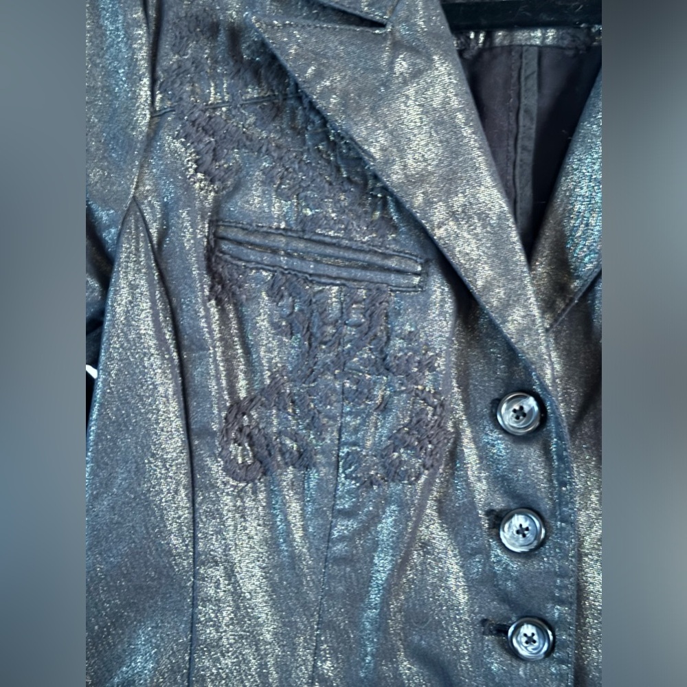 Coldwater Creek Black Shimmer Denim Fitted Blazer Size 8 Petite with Embroidery - Picture 6 of 11